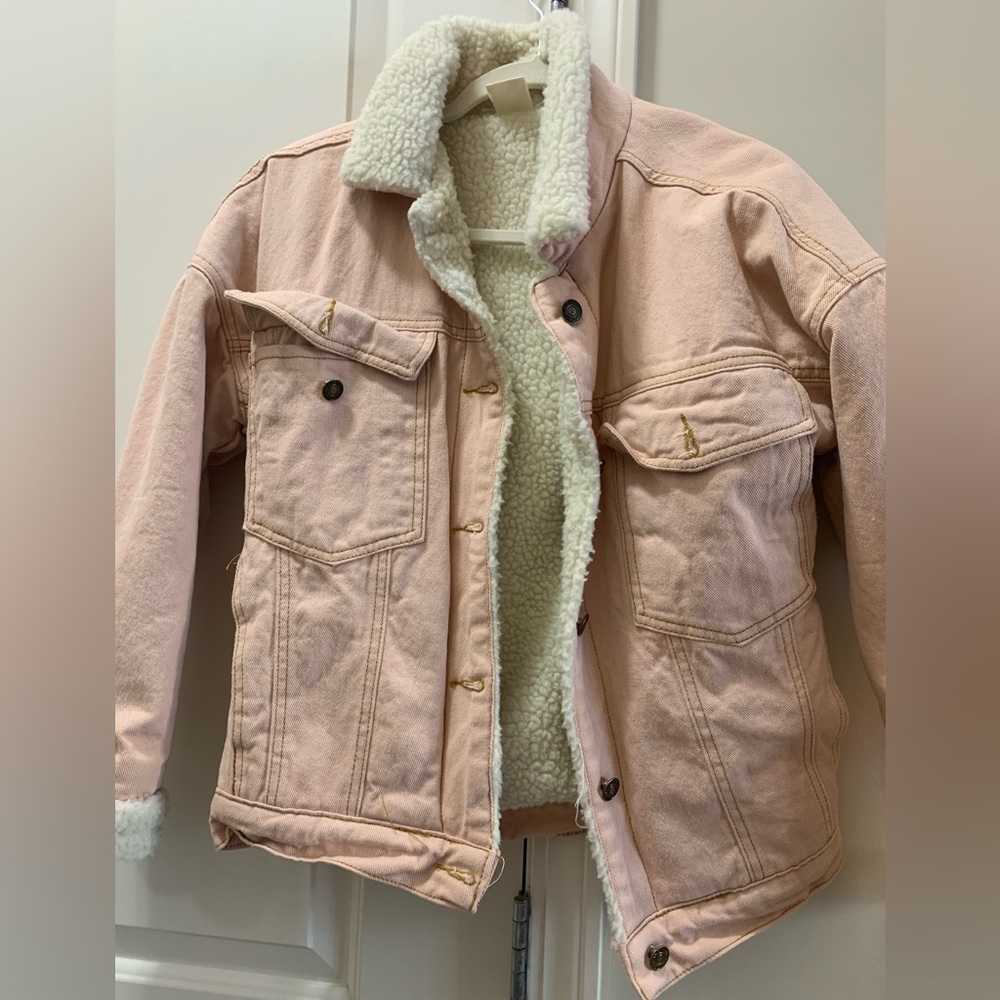 Pink button jacket with pockets